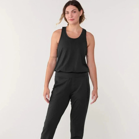 Sweaty Betty Pants - Sweaty Betty Gary Jumpsuit in Black Size Small